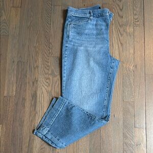 Ann Taylor Factory size 10 Blue Jeans